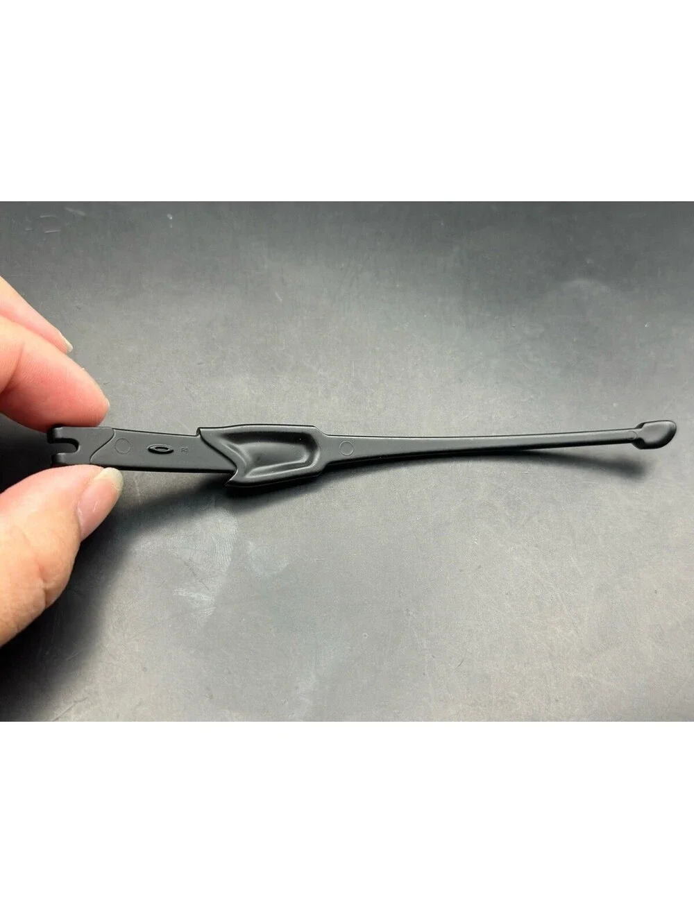 Oakley Flak Jacket Matte Black OEM Right Replacemenr Arm